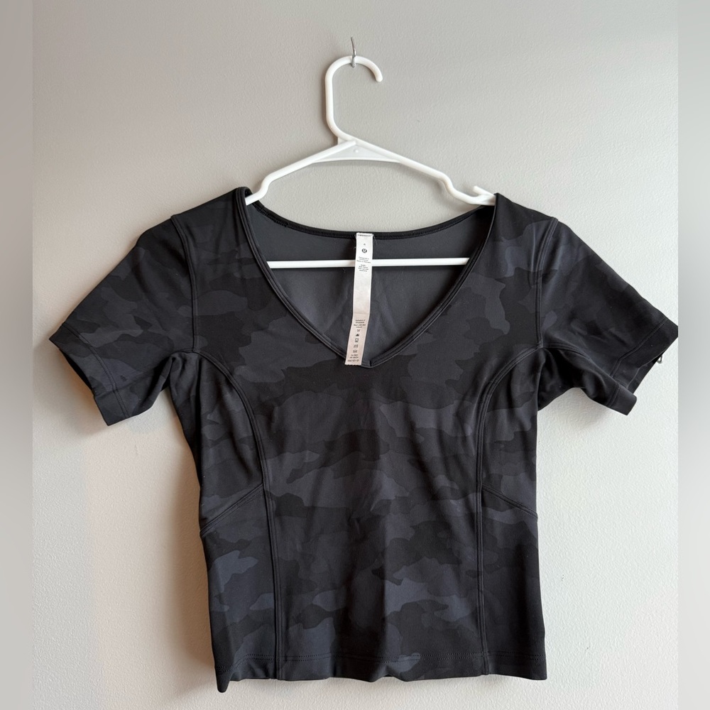 Lululemon Align Black Camo Crop Tee Fitted Short Sleeve